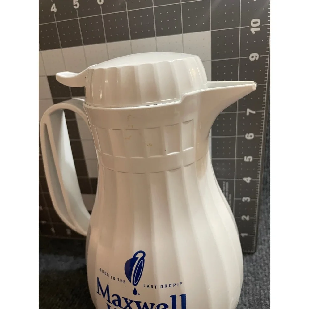 Maxwell House Coffee Carafe White Thermal Insulated Pitcher 44oz Eco-Serv USA